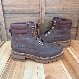 Limelight Ellie Lace-Up Combat Hiking Boots Chocolate Brown Women’s Sz 8